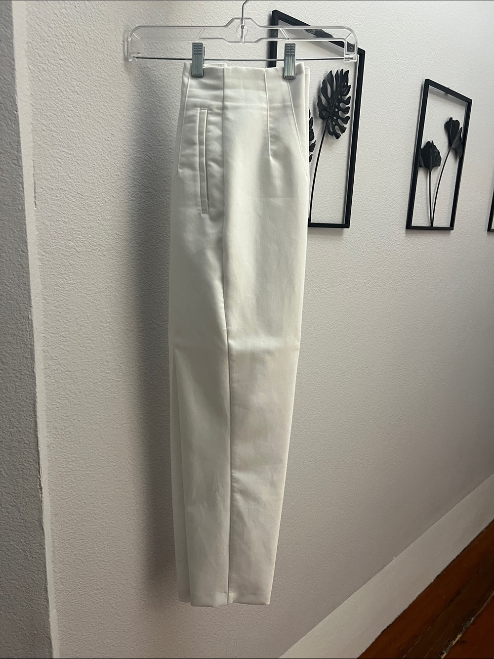 || ZARA || WHITE HIGH-WAISTED PANT ||